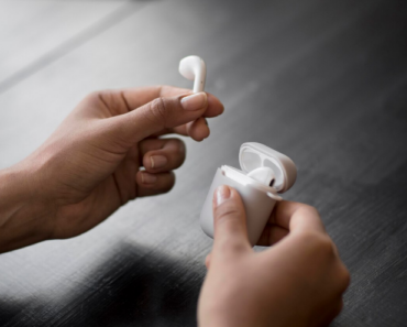 5 Much Cheaper Alternatives to AirPods With Better Noise Cancellation
